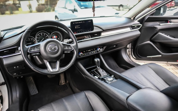 Mazda 6 cena 84999 przebieg: 41800, rok produkcji 2018 z Luboń małe 137